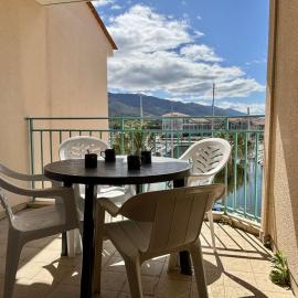 Appartement 2 pièces cabine 4 couchages ARGELES SUR MER AR260-402, hotel in Argelès-sur-Mer