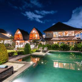 Canggu Wooden Green Paradise