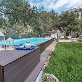 Villa Emma 50 mt from the sea with private pool, hotell i Carini