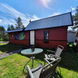 Camp Caroli Wooden Cabins, hotel i Jukkasjärvi