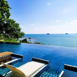Koh Chang Cliff Beach Resort, отель в городе Чанг