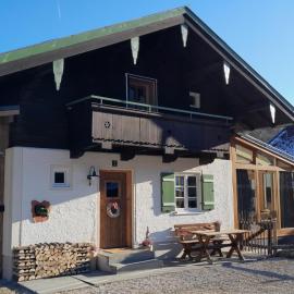 Ferienhaus Keramik-Alm mit Garten und Sauna