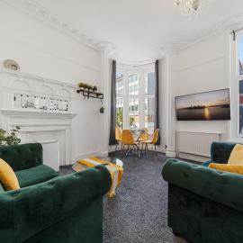 Elegant 3 Bedroom Apartment on Oxford Street Luxury Living in Central London 2GC