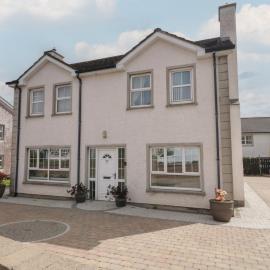 Donagh Cross Town House