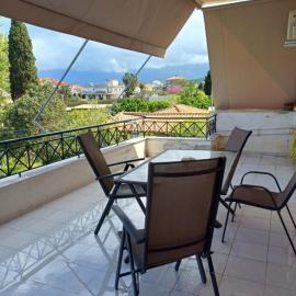 Glossy Messinian Escape - Spacious Apartment