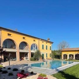 Tanca RE, hotel u gradu Fabbrico