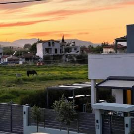 Neo-Residence: Neochórion şehrinde bir otel