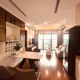 2 Bedroom Luxury Apartment Diamond Crown Hai Phong, hotel in Ðông Khê