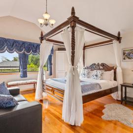 StayAU Bayview Candlewick Suite SPA in Dandenong