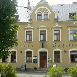Restaurant a Pension Bohemia, hotel in Horní Blatná