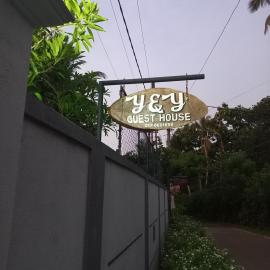 Y&Y villa, Hotel in Narigama