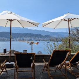 Charming house with a lake view, hotel Luzernben