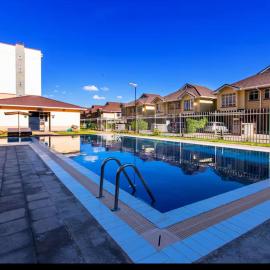 Regal Suites, hotel di Athi River