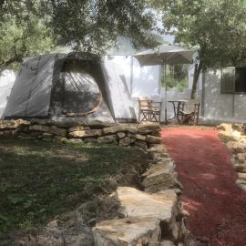 Barreira Beachfront Tents 8, khách sạn ở Kalamata