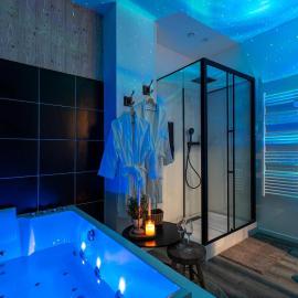 Le Nid Douillet, Center, Jacuzzi, Sensory Shower, מלון בבורדו