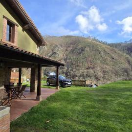 Casa Xerra Verdin Naturaleza, espacio y confort, viešbutis mieste Espinaredo