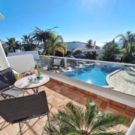 Romantik Villa, Hotel in Salema