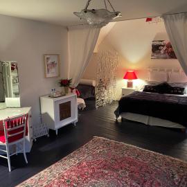 L'Auberge du Château، فندق في Tilloloy