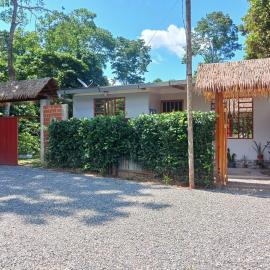 Amasisa Casa Vacacional Sauce, Laguna Azul, хотел в Sauce