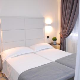 LHP Suite Rapallo, hotel Rapallóban