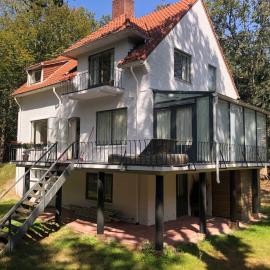 Bright Family Villa on Dune in Wassenaar โรงแรมในวัสเซนนาร์