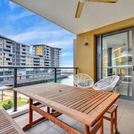 Waterfront Pearl Suite 2 Bed Luxury Apt, hotel in Darwin