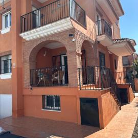 Casa con piscina a 10 min de Granada centro, Parking Gratis, hotel a Purchil