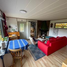 Cozy cottage in beautiful surroundings, hotell sihtkohas Herräng