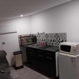 Studio à louer sur Miramas, hotel u gradu Miramas