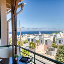 Mariliza's Spacious Maisonette Close to Beaches