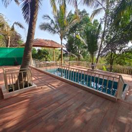 The Mango Valley Nature's Stay โรงแรมในอลีบาก