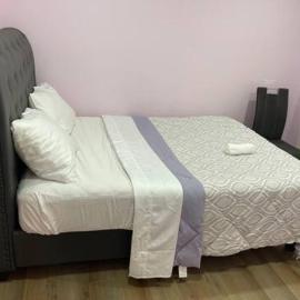 Bedroom in Upland D, hotel u gradu Edmonton