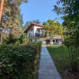 Dom wakacyjny i Domki letniskowe nad Tanwią Roztocze, hotel en Narol