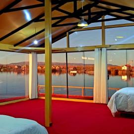 Los uros Jakana Lodge