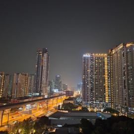 Mari Space City View, hotell i Nonthaburi