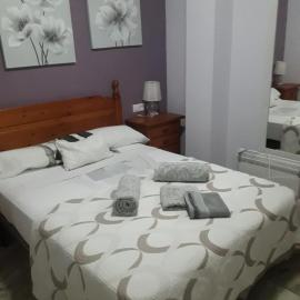 Piso de 3 habitaciones en el centro de Punta Umbria recién renovado!, hotel en Punta Umbría