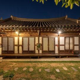Jeonju Eosahwa Hanok Stay, hotelli kohteessa Jeonju