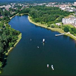 Apartamenty Kielce- APARTAMENT SZMARAGD przy zalew kielecki, faktura, parking, centrum, hotell i Kielce