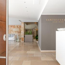 Santo Stefano Raro Rooms Collection, hotel v destinácii Brindisi