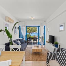 Aura Beachfront Residence by Nomads, hotel v mestu Polis Chrysochous