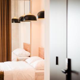Fly&stay at George`s, Hotel in Otopeni