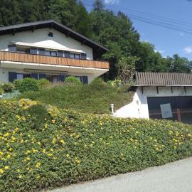 A 5 minutes d ' ANNECY T2 dans maison champêtre au calme