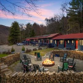 Green Acres Retreat, hotel di Hancock