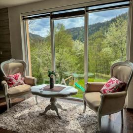 Rest House, Hotel in Olovo