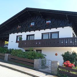 Landhaus Pension Heimatliebe, hotel in Drachselsried