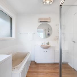 Spectacular View, Modern Comfort