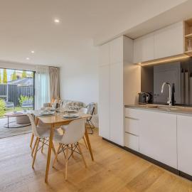Wanaka Riverside Apartment