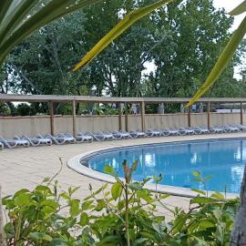 Mobilhome L'Oasis Camping le Clos Cottet, hotel en Angles