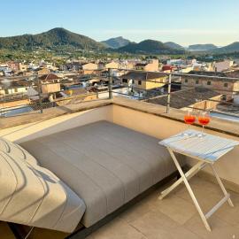 Villa Andratx - Ocean & Mountain View, Hotel in Andratx