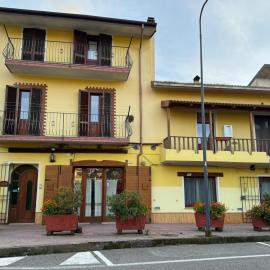 B&B Muggianeddu, hotel i Tonara
